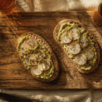 recettes toast avocat avec pain croustillant et garnitures